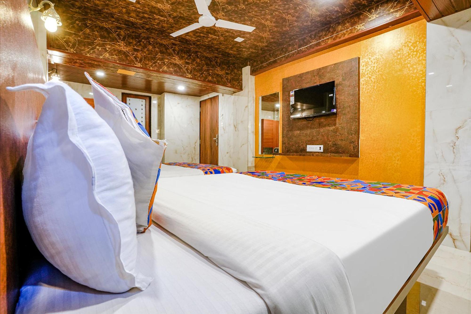 Fabexpress Yatri Inn - Navi Mumbai Turambhe Eksteriør billede